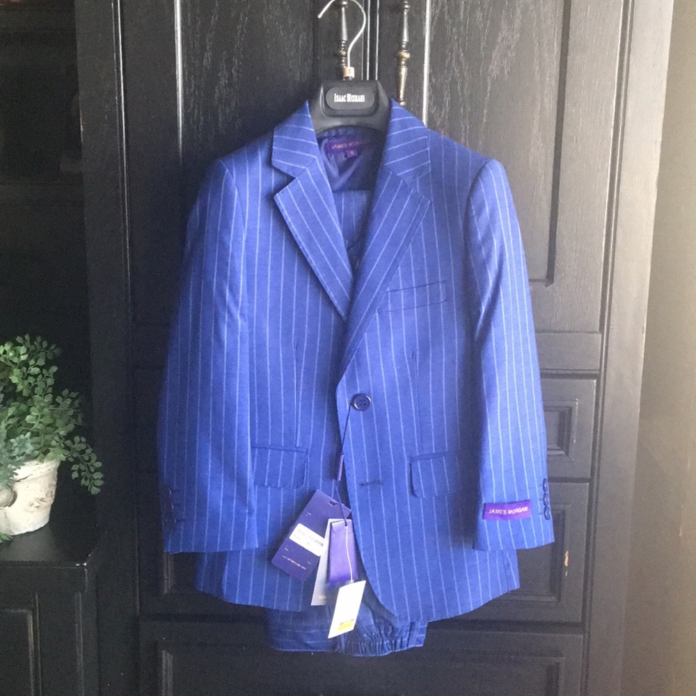 Boys suit